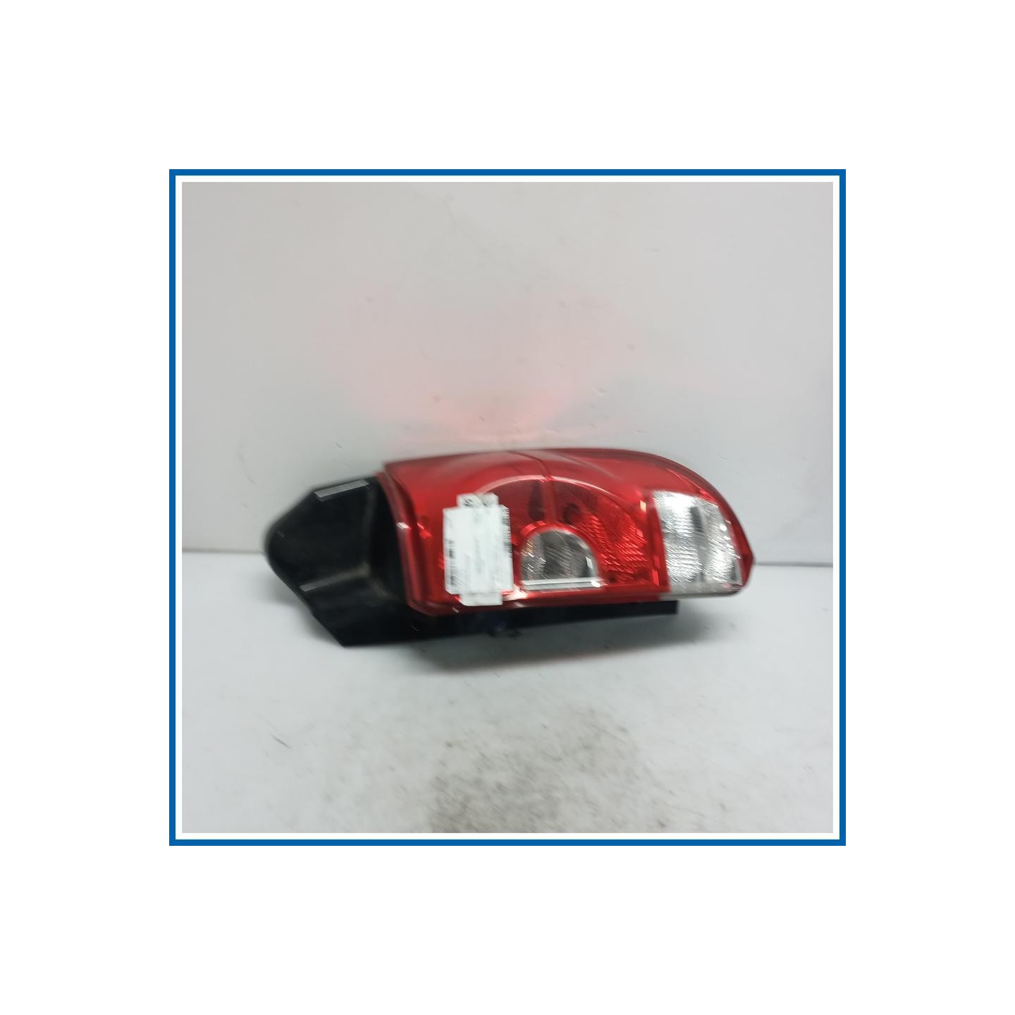 Fanale post. dx. MITSUBISHI Colt VI