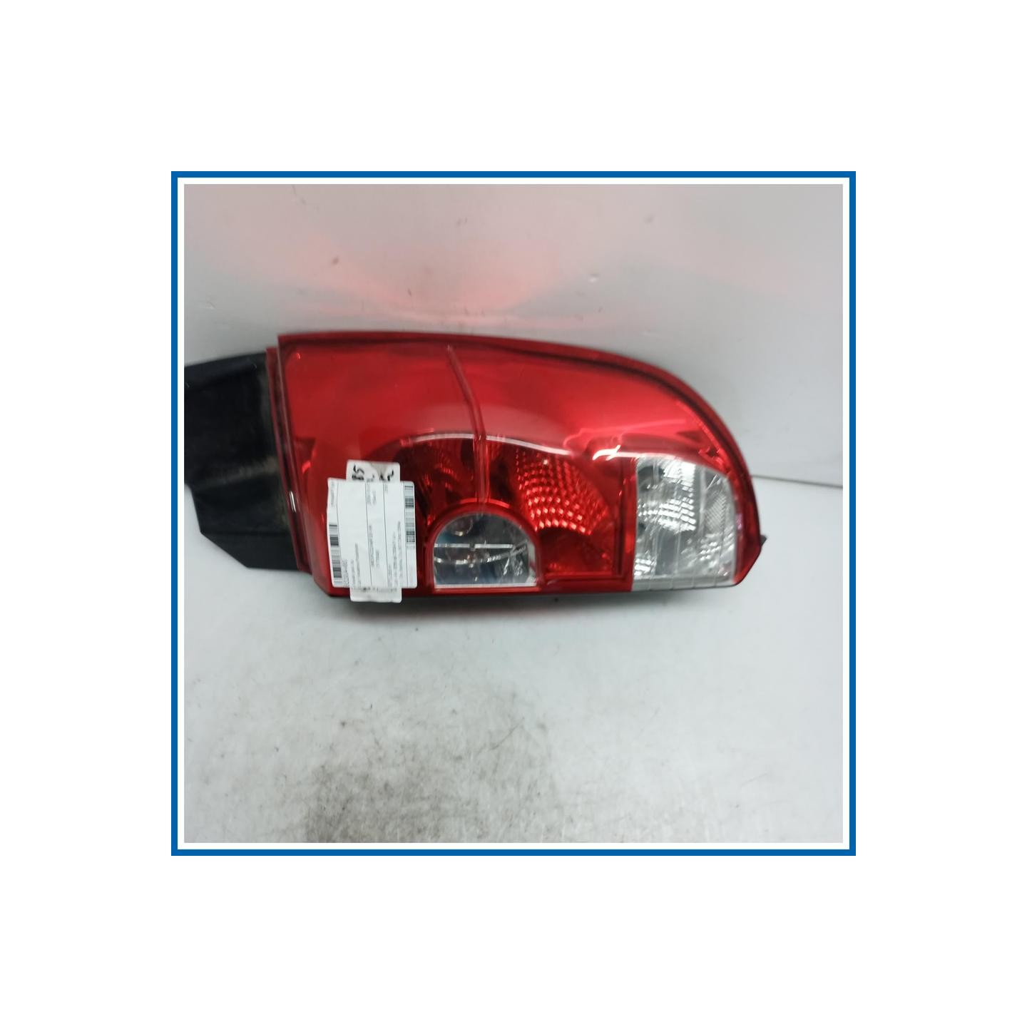 Fanale post. dx. MITSUBISHI Colt VI