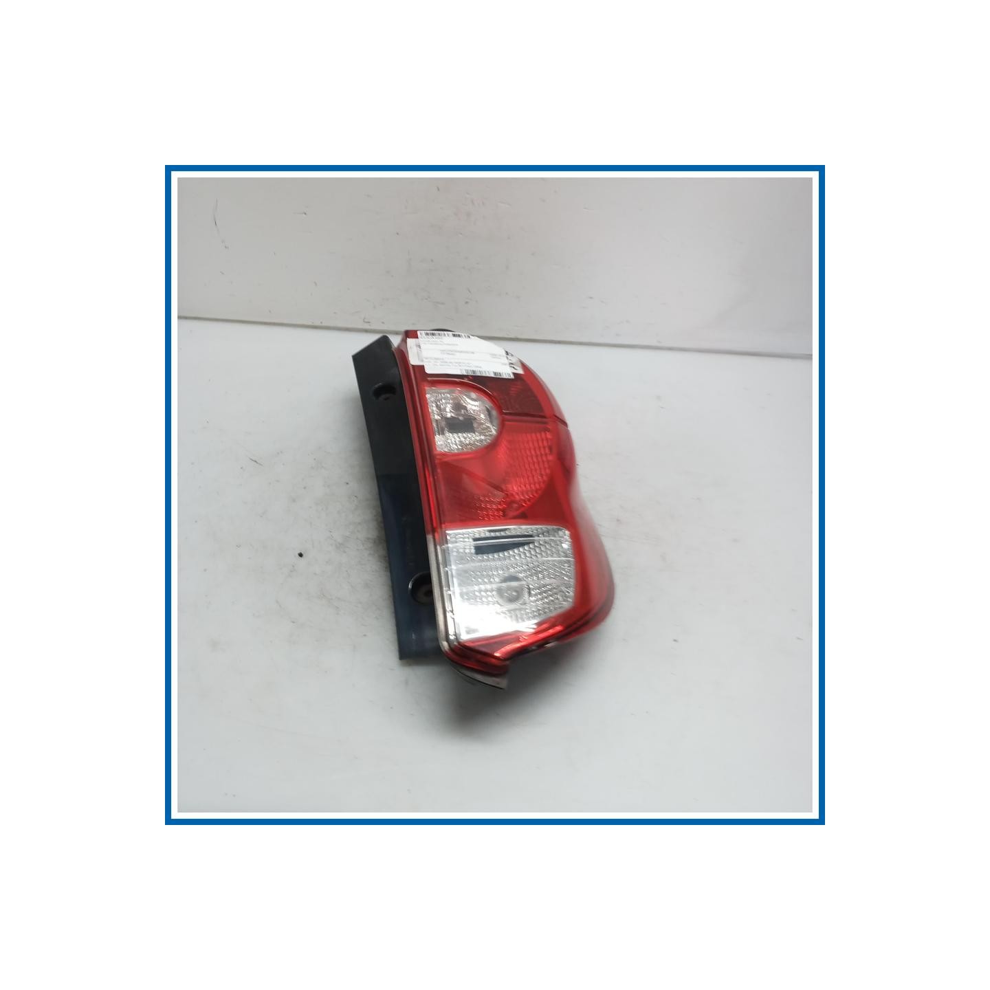 Fanale post. dx. MITSUBISHI Colt VI