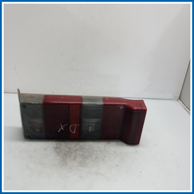 Fanale post. dx. LANCIA Y10
