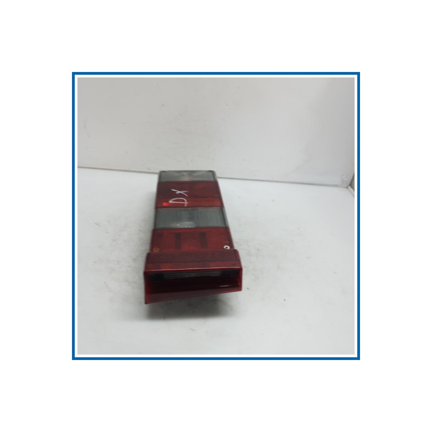 Fanale post. dx. LANCIA Y10