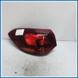 Fanale est. post. sx. OPEL Astra J SW