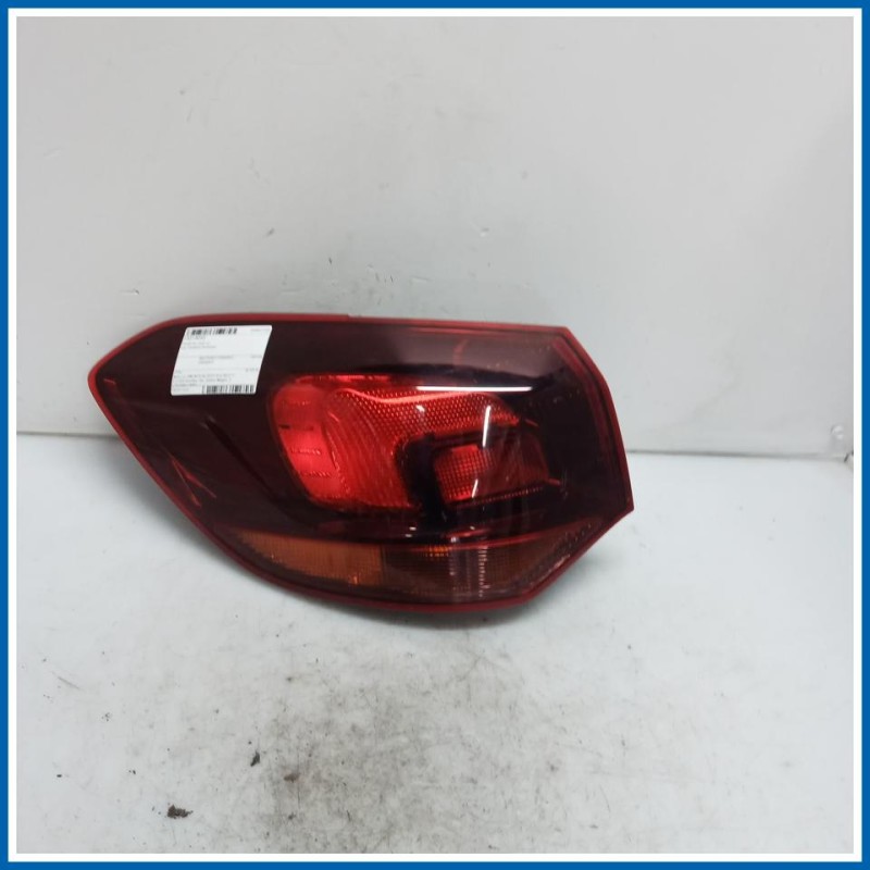 Fanale est. post. sx. OPEL Astra J SW