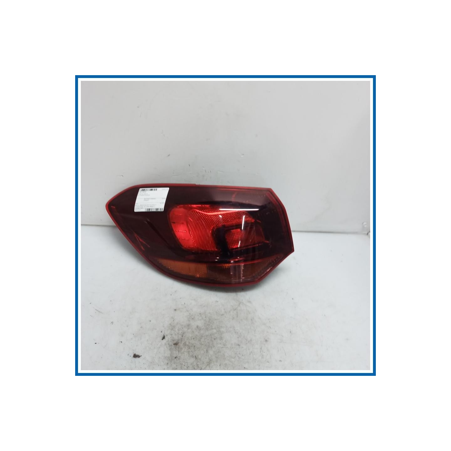 Fanale est. post. sx. OPEL Astra J SW