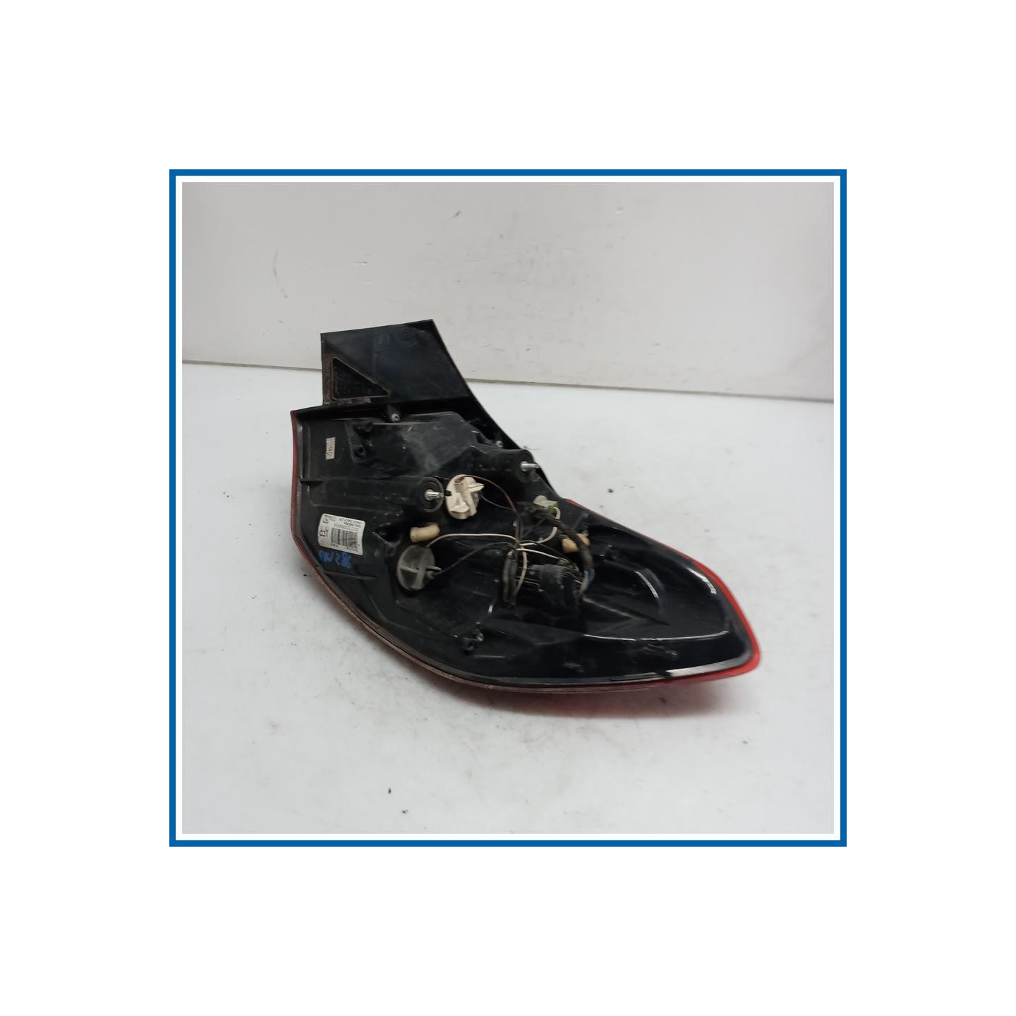 Fanale est. post. sx. OPEL Astra J SW