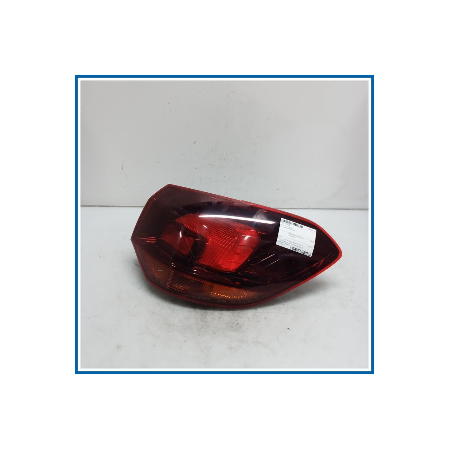 Fanale est. post. dx. OPEL Astra J SW