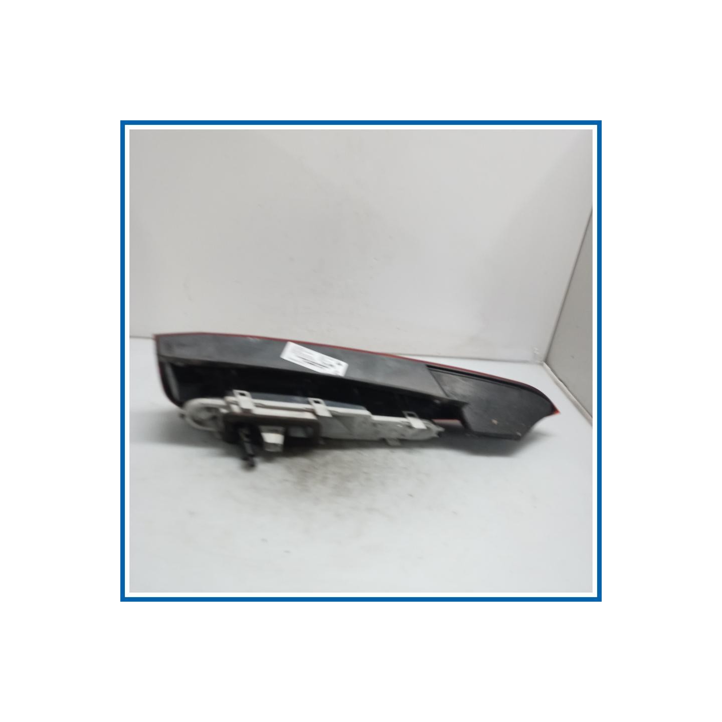Fanale post. sx. FORD Fusion