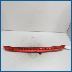 Luce stop supplementare post. LANCIA Delta III
