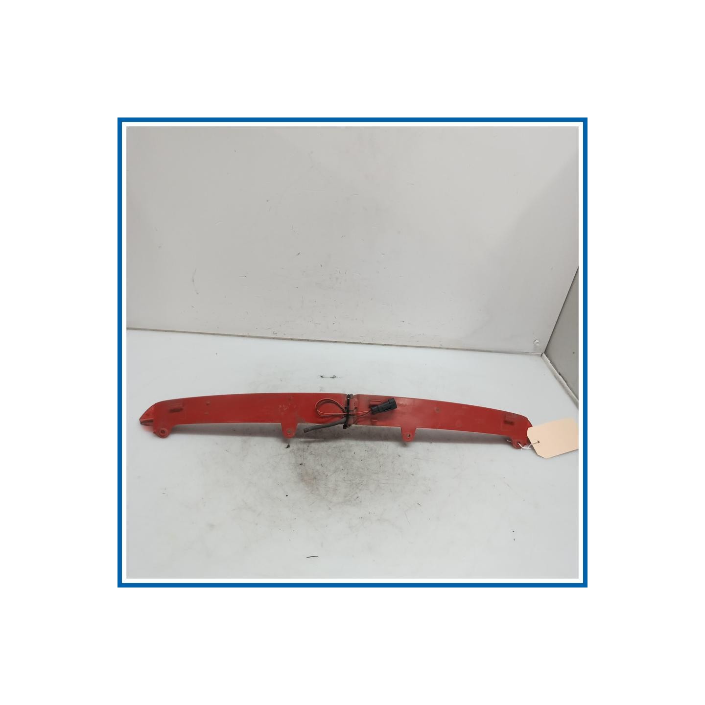 Luce stop supplementare post. LANCIA Delta III