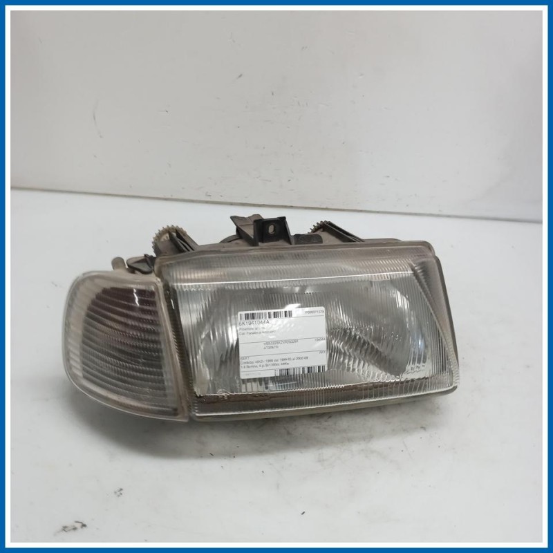 Proiettore ant. dx. SEAT Cordoba 6K2