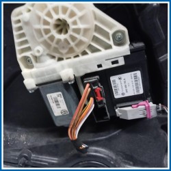 Alzacristallo porta anteriore DX VOLKSWAGEN Golf VI