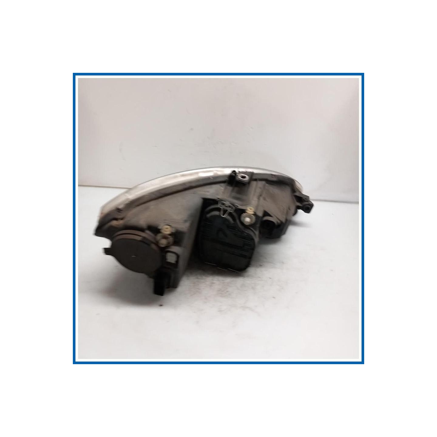 Proiettore ant. sx. SEAT Altea 5P1