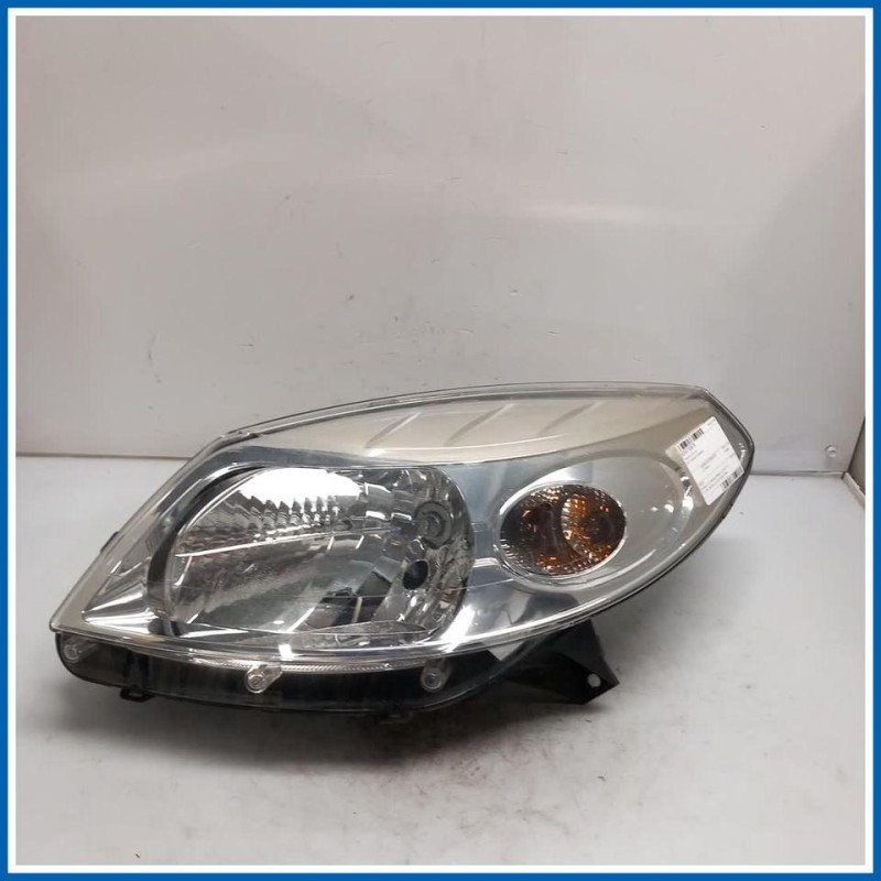 Proiettore ant. sx. DACIA Sandero I