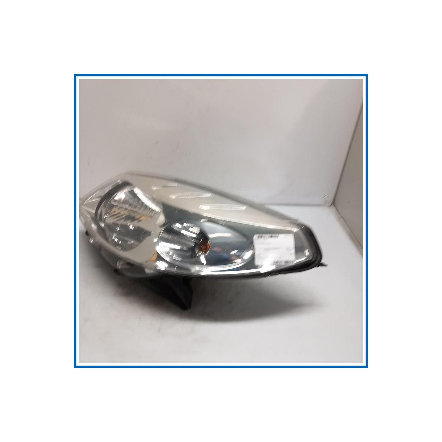 Proiettore ant. sx. DACIA Sandero I