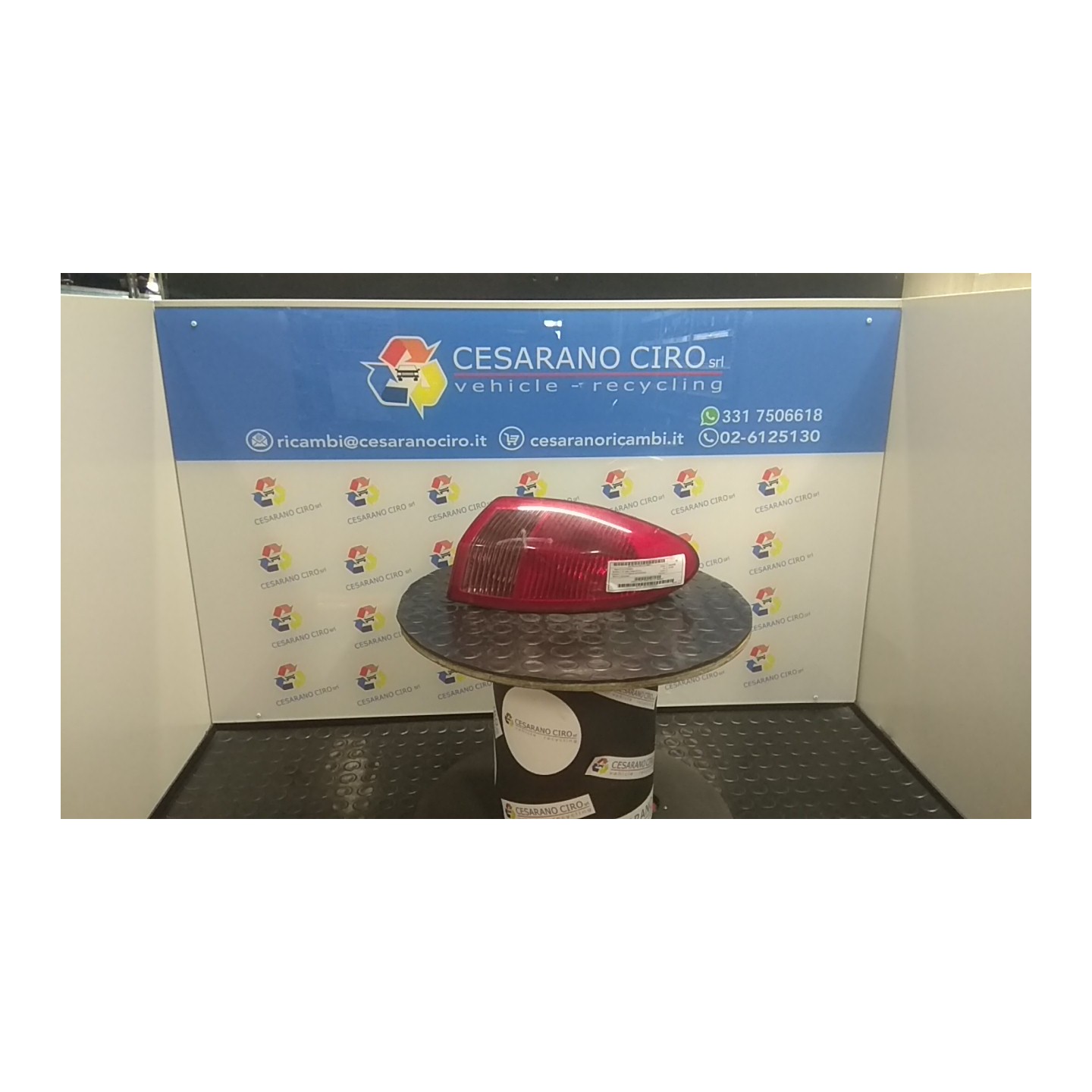 FANALE POST. PARTE EST. DX. 071 ALFA ROMEO 147 (W8) (10/04-07/11) 937A2000 46556347