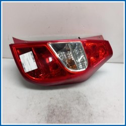 Fanale post. dx. HYUNDAI i10 I