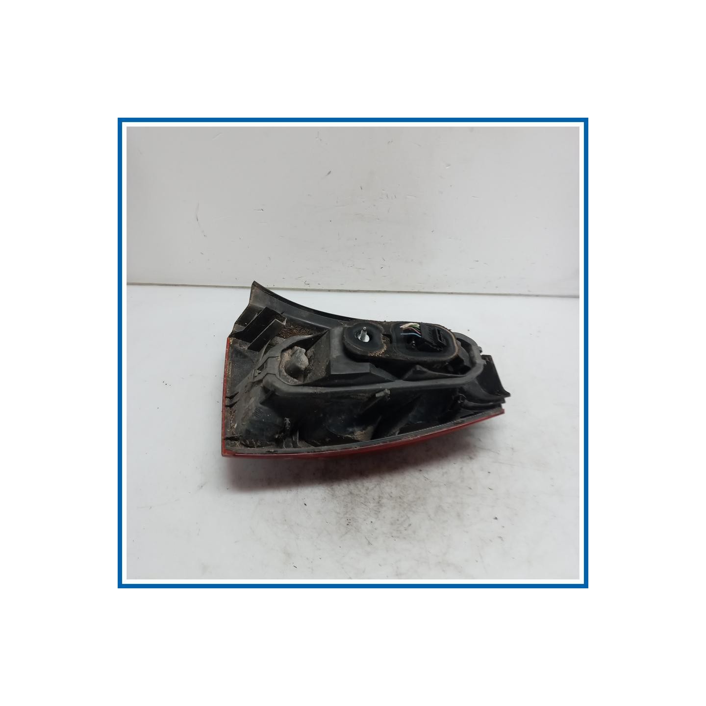 Fanale post. sx. RENAULT Twingo II