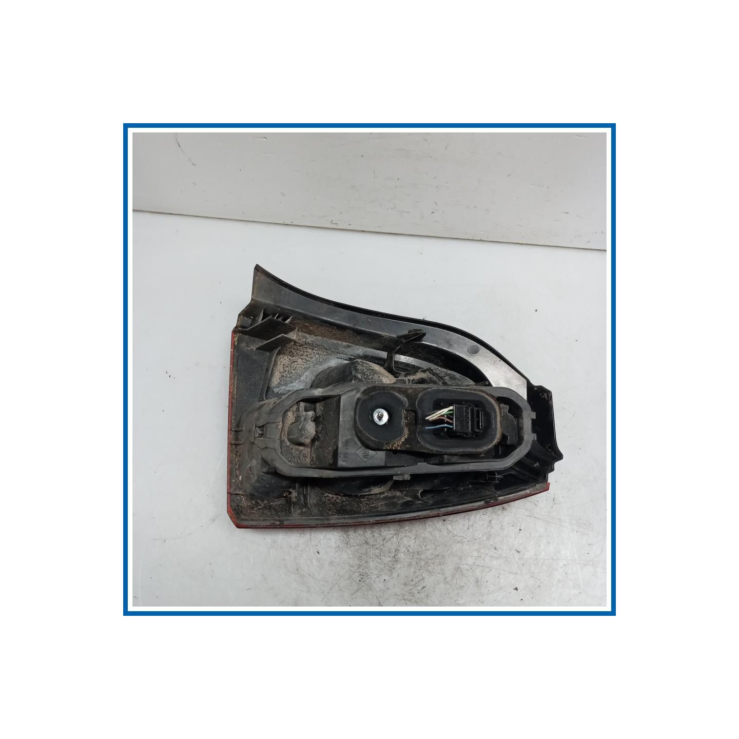 Fanale post. sx. RENAULT Twingo II
