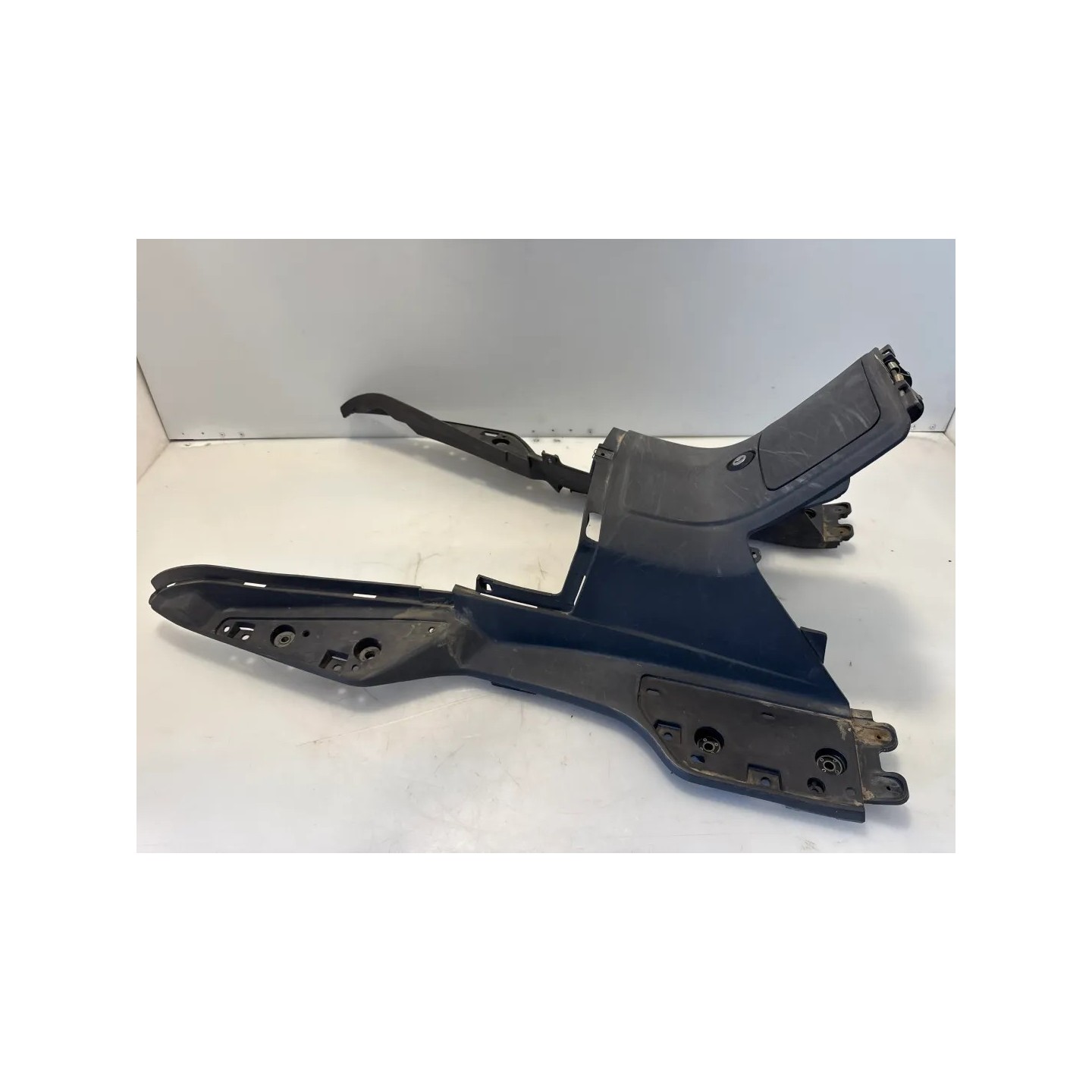 Pavimento appoggiapiedi Suzuki AN Burgman 400 (E1) AN Burgman 400 