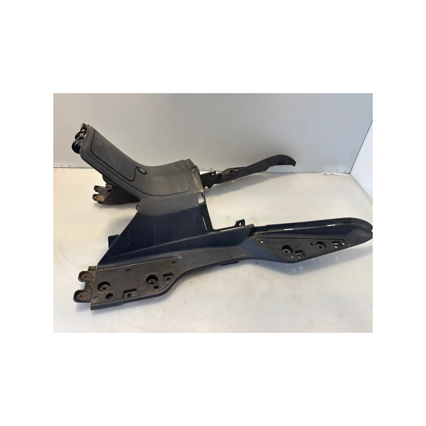 Pavimento appoggiapiedi Suzuki AN Burgman 400 (E1) AN Burgman 400 