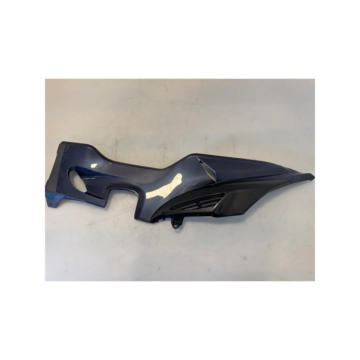 Carenatura laterale sottopavimento Suzuki AN Burgman 400 (E1) AN Burgman 400 Sinistro
