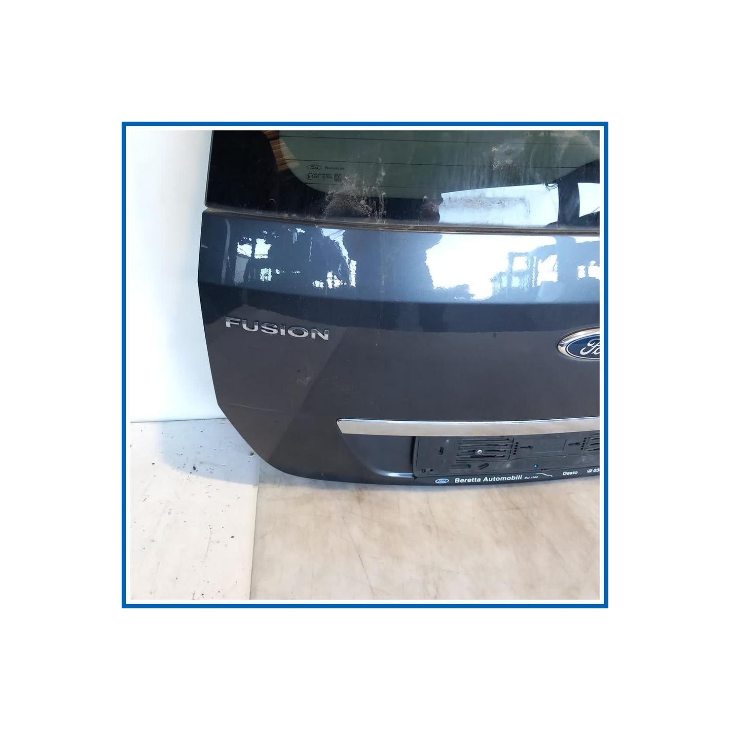 Portello post. FORD Fusion