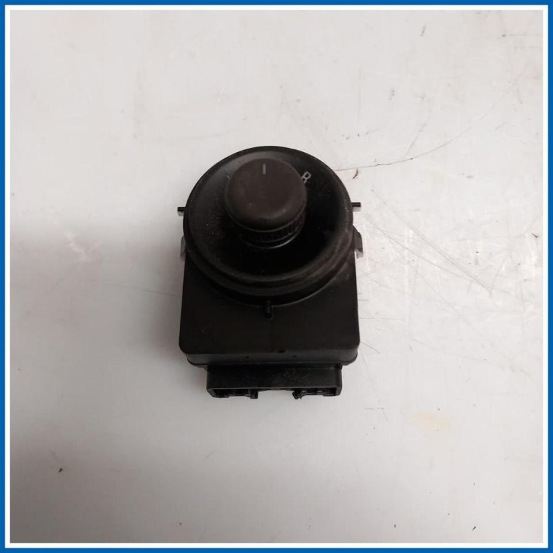 Interruttore regolazione specchio retrovisore est. sx. CHEVROLET Cruze
