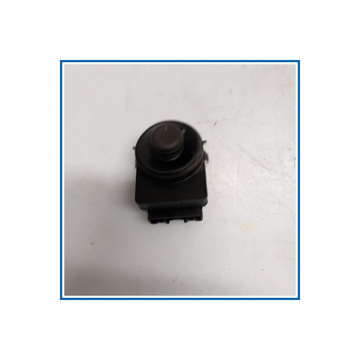 Interruttore regolazione specchio retrovisore est. sx. CHEVROLET Cruze