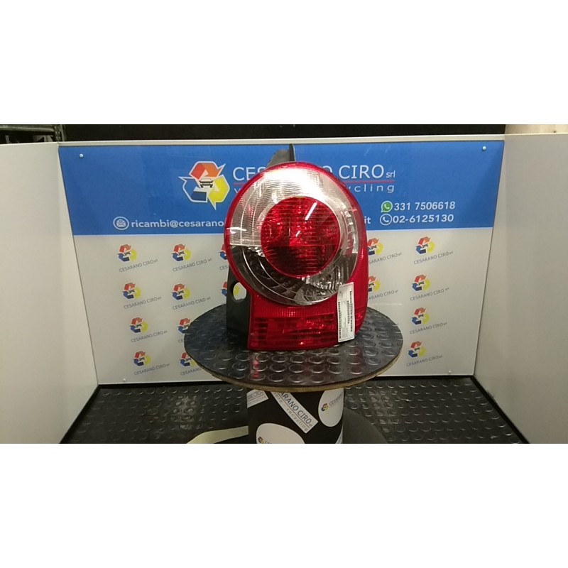 FANALE POST. DX. 124 RENAULT MODUS 1A SERIE (09/04-01/08) D4FD7 8200655990