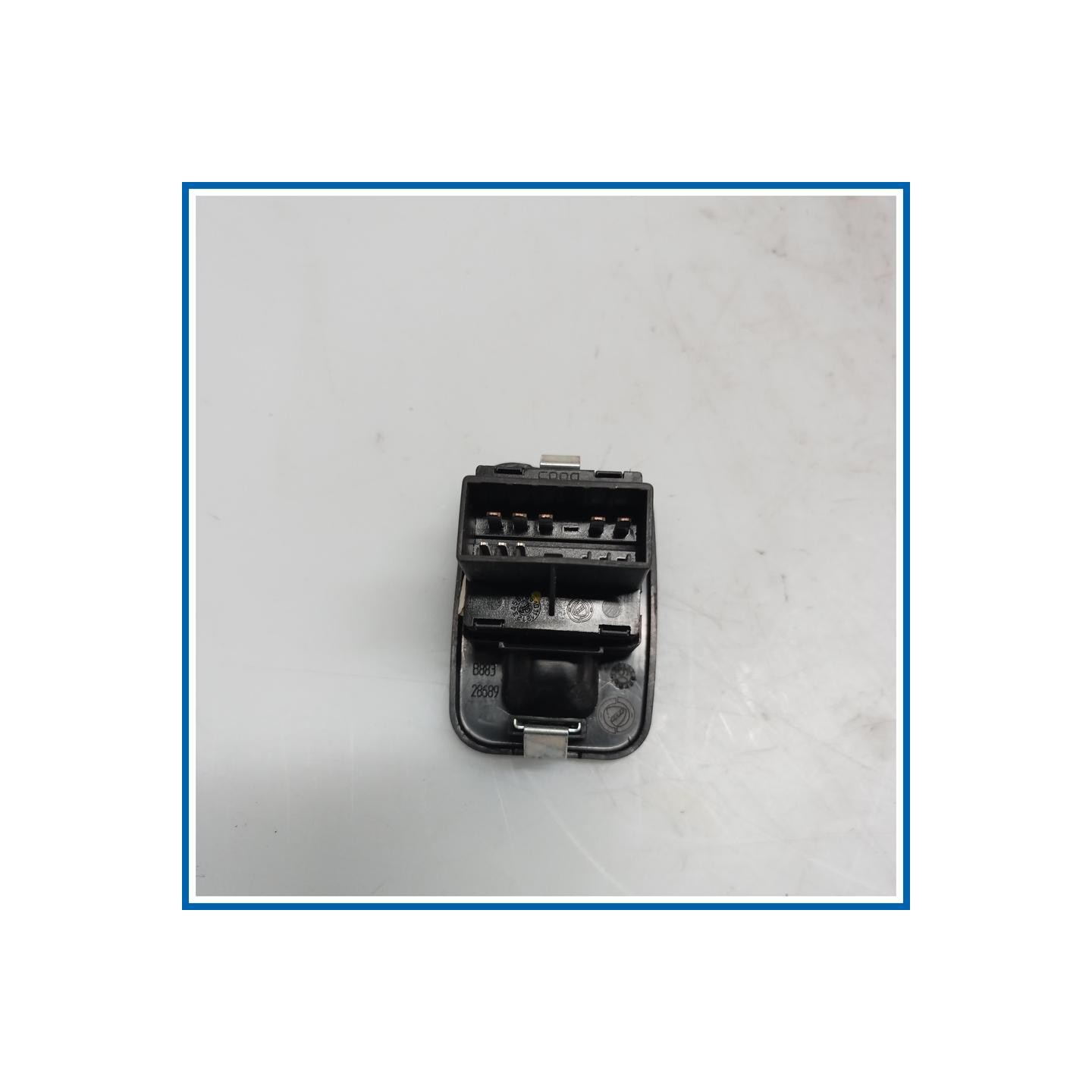 Interruttore alzacristalli ant. dx. LANCIA Ypsilon II