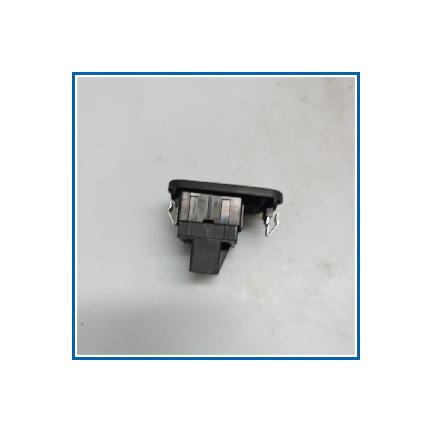 Interruttore alzacristalli ant. dx. LANCIA Ypsilon II