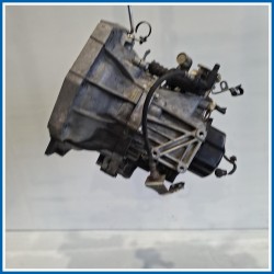 Cambio k12b con pompetta idraulica
 
 SUZUKI Swift V