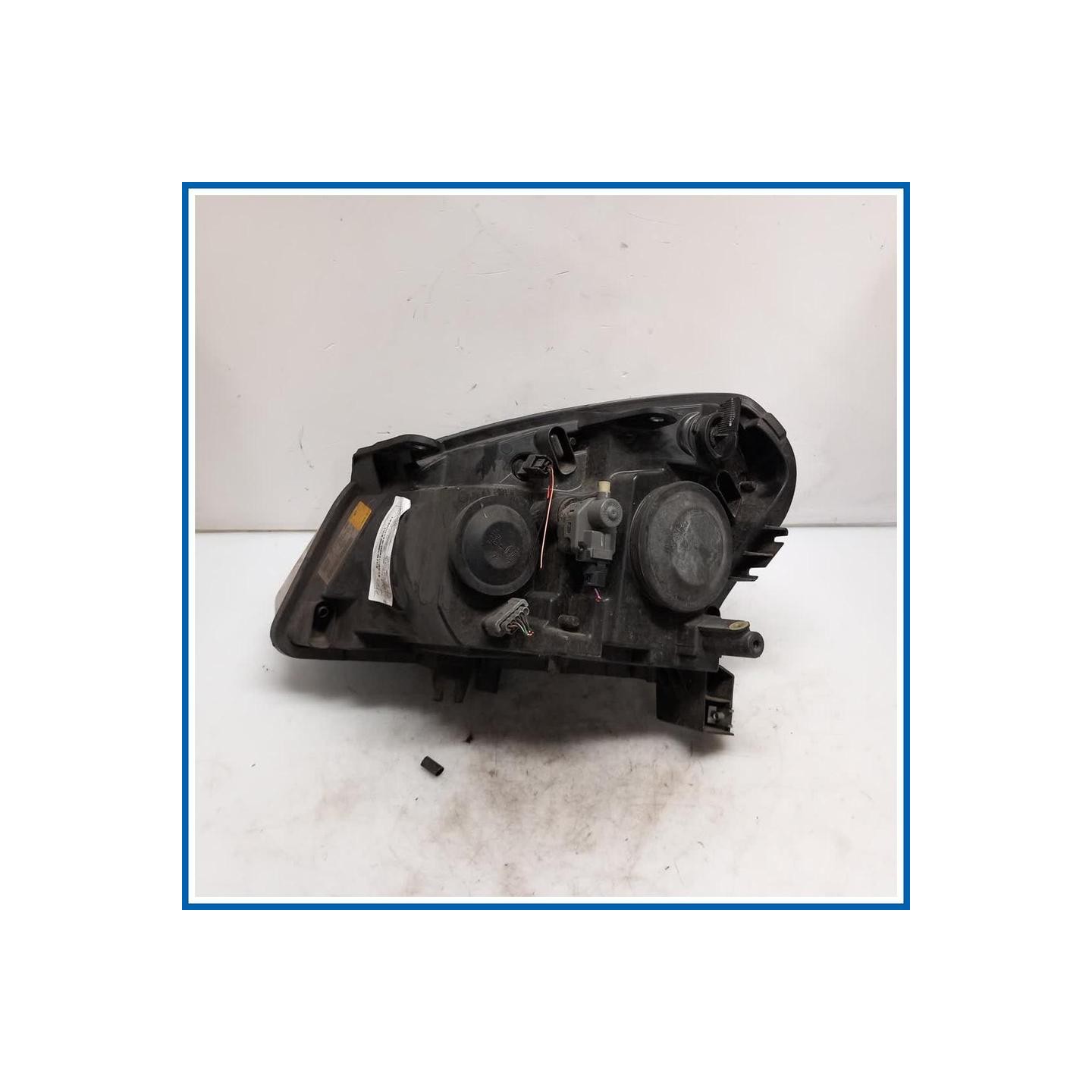 Proiettore ant. dx. NISSAN Qashqai I