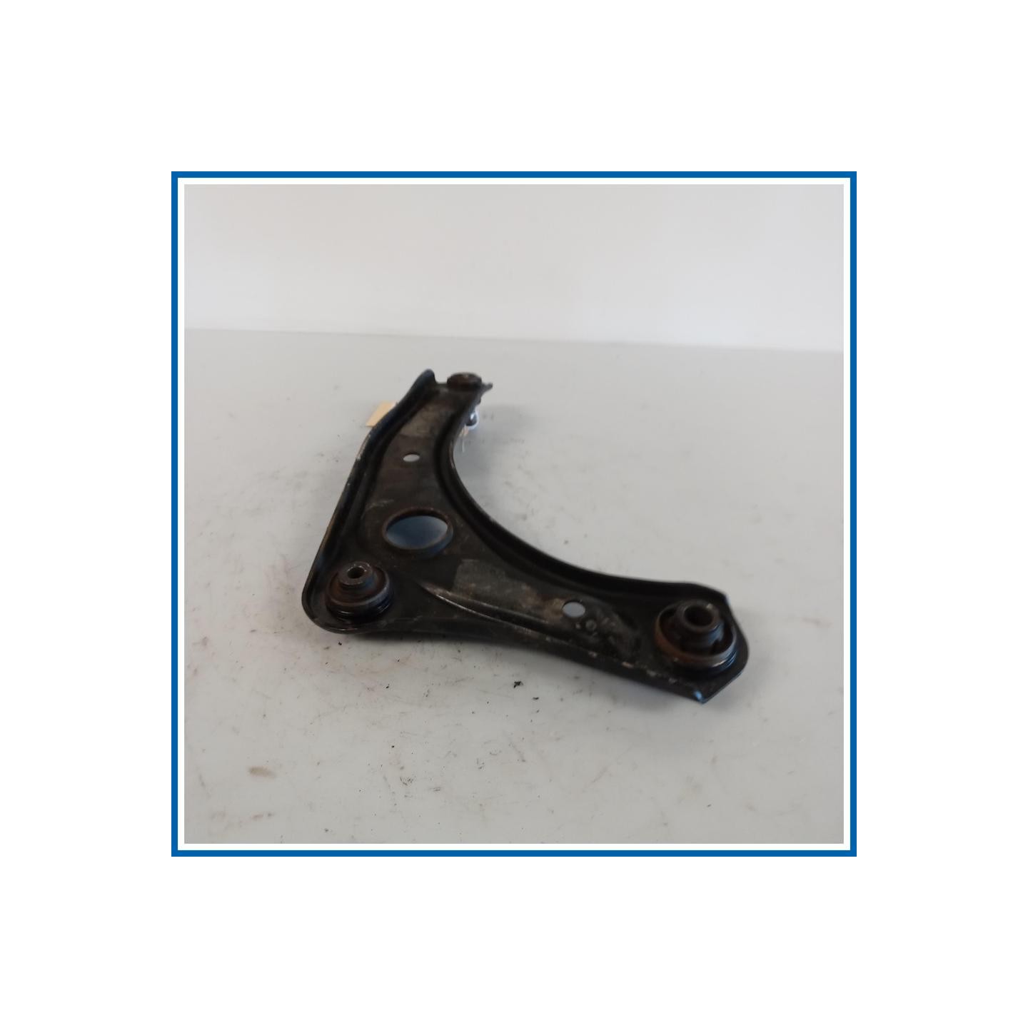 Braccio oscillante ant. sx. NISSAN Micra IV