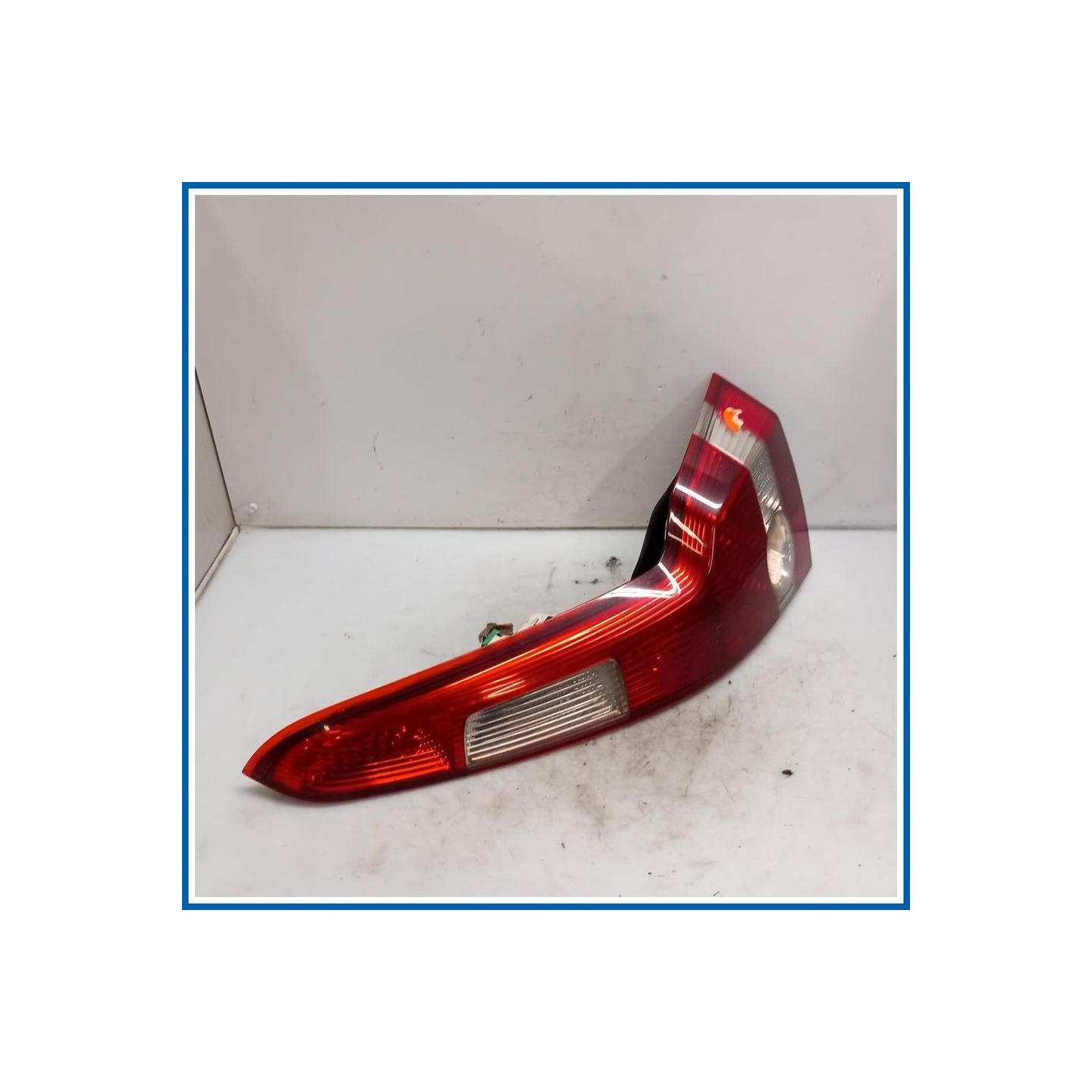 Fanale post. dx. VOLVO V50