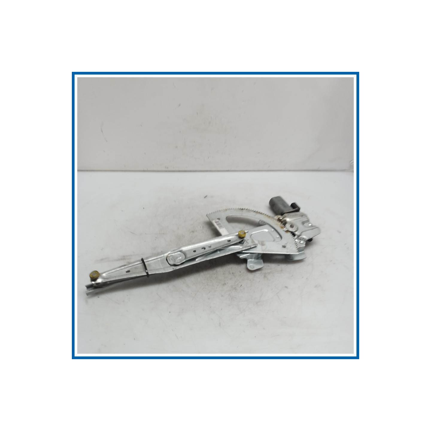 Alzacristallo porta ant. dx. TOYOTA Yaris (Japan) I