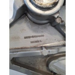Piastra attacco pedana appoggiapiedi anteriore e posteriore Honda XL125V Varadero XL125V Varadero Sinistro