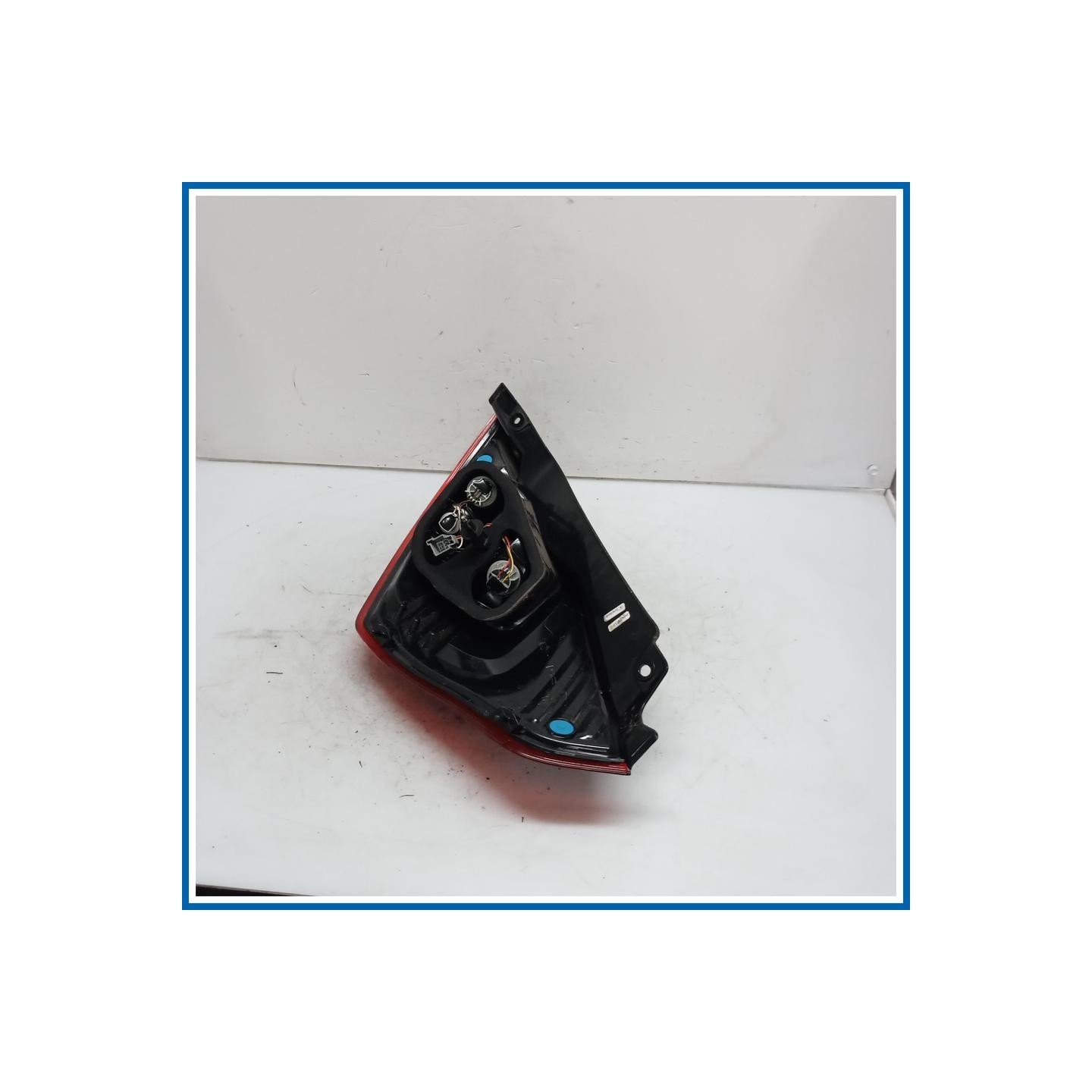 Fanale post. sx. FORD Fiesta VI