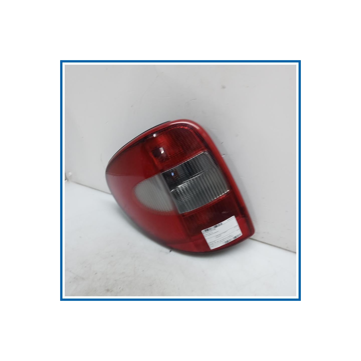 Fanale post. sx. CHRYSLER Voyager III