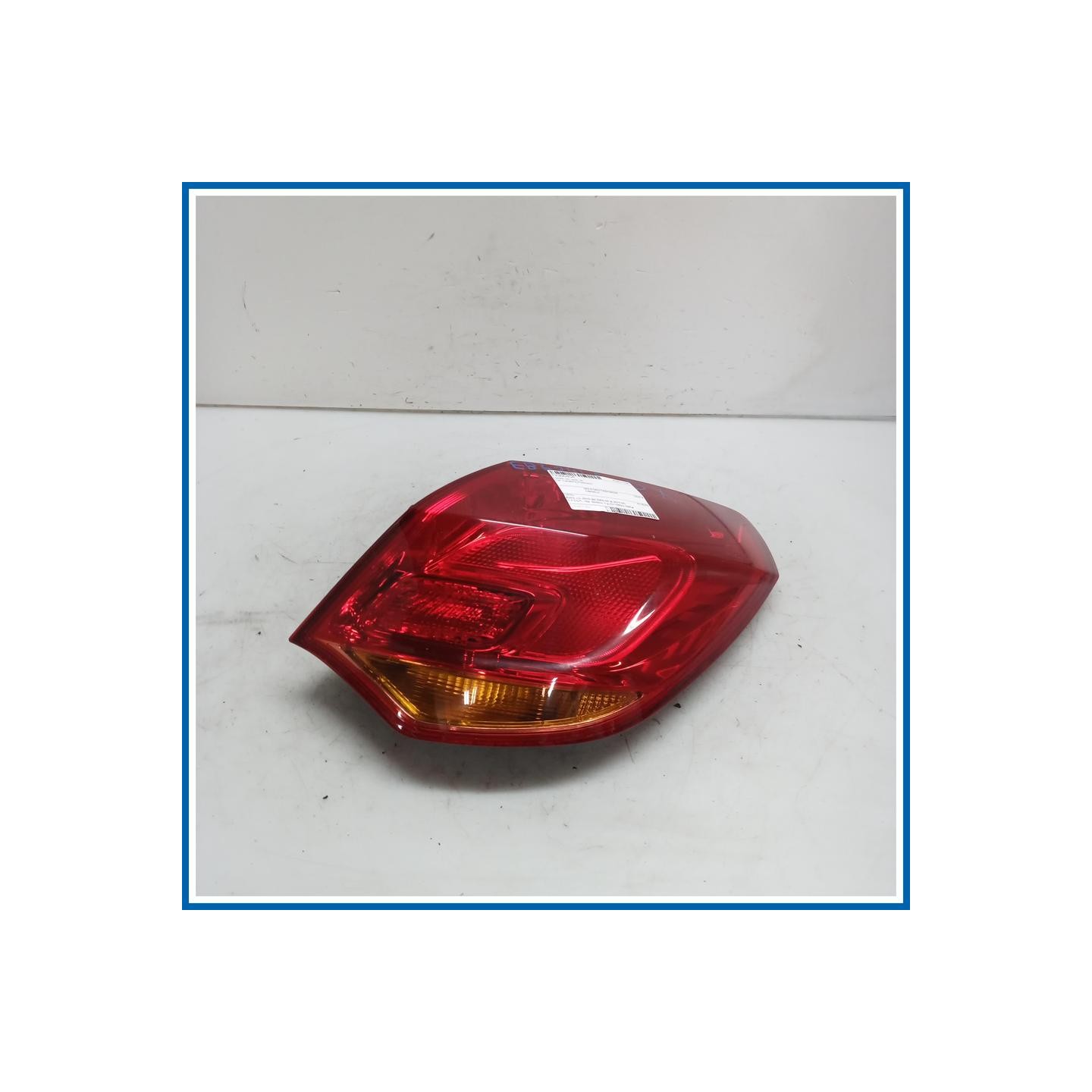 Fanale est. post. dx. OPEL Astra J