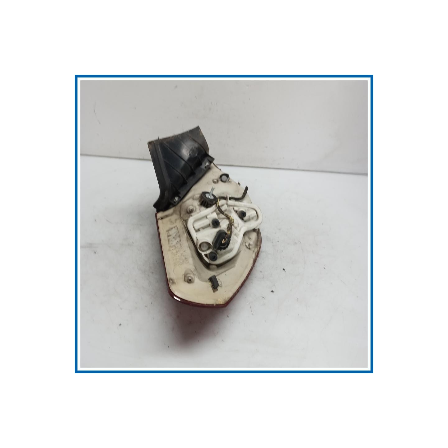 Fanale est. post. dx. OPEL Astra J