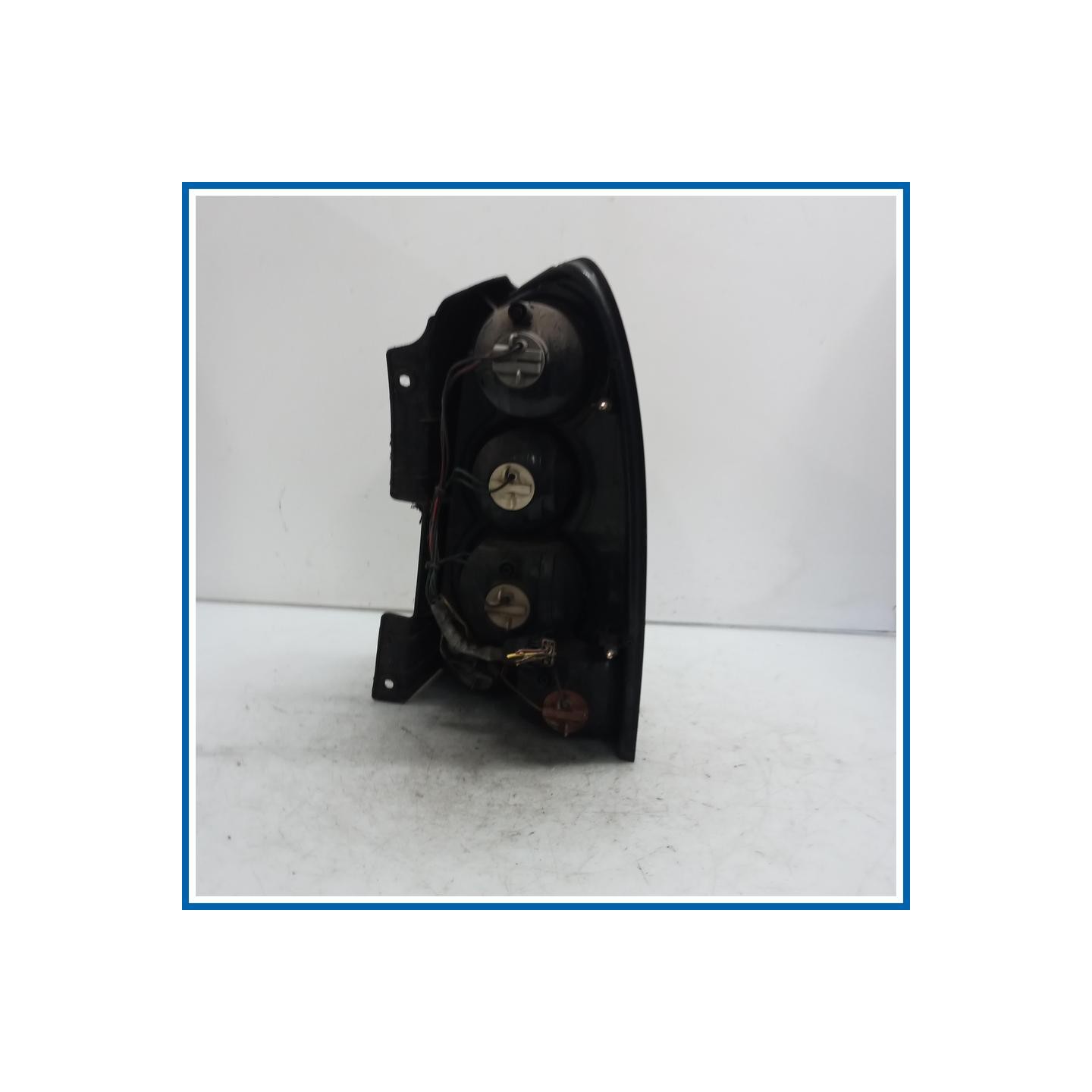 Fanale post. sx. SSANGYONG Rexton I