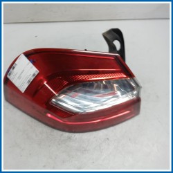 Fanale est. post. sx. KIA Rio III