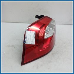 Fanale est. post. sx. KIA Rio III