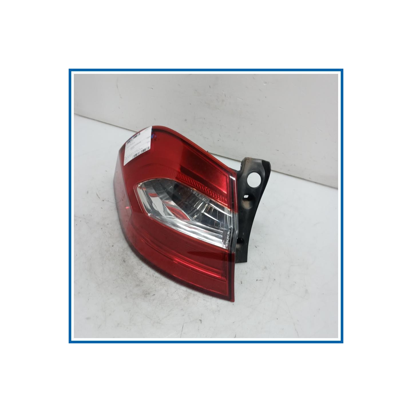 Fanale est. post. sx. KIA Rio III