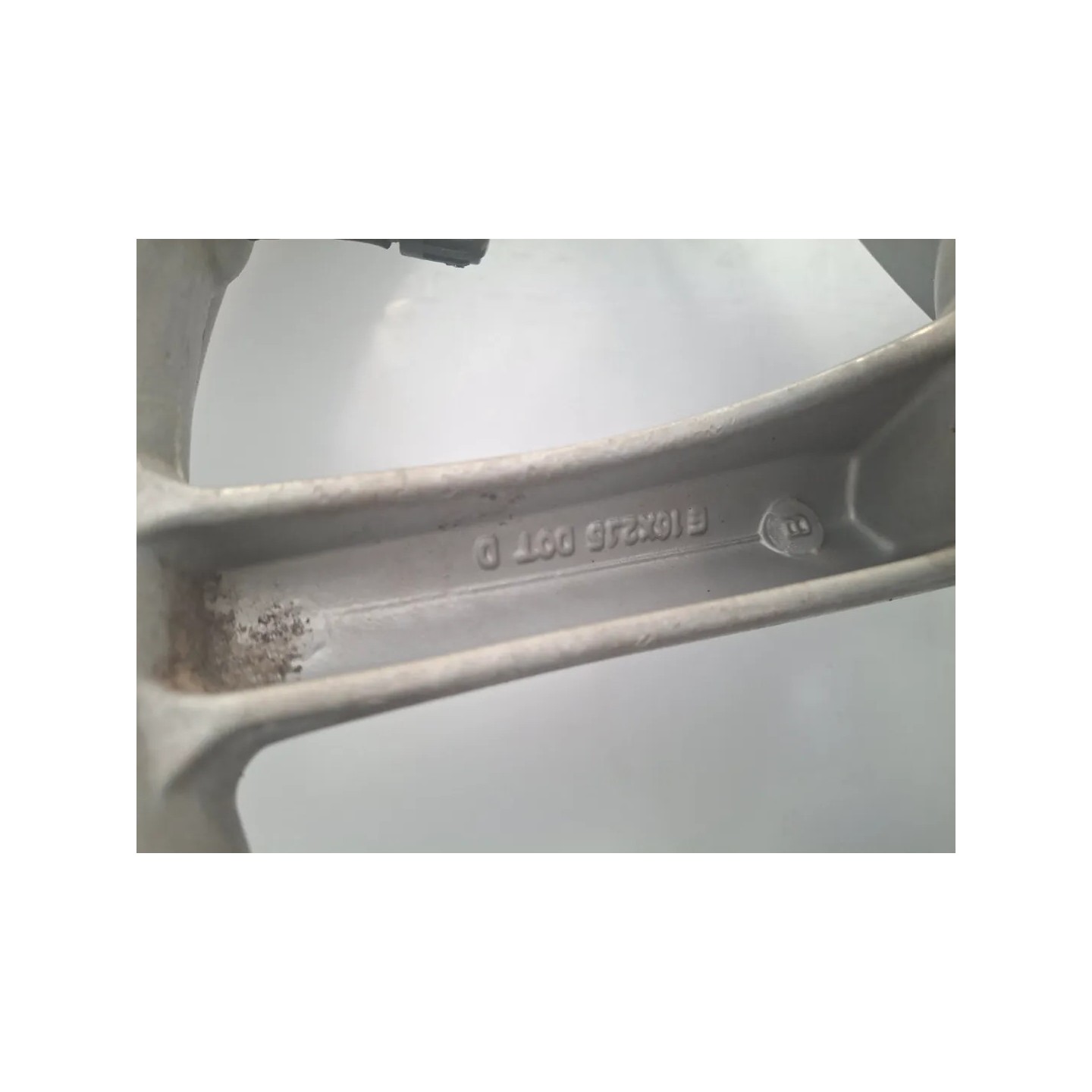 Ruota/cerchio anteriore con cuscinetti Piaggio Liberty 50 2T (E2) (09-16) Liberty 50 2T RST 