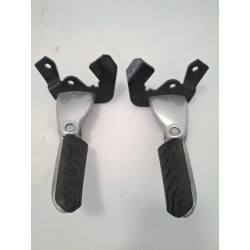 Pedana appoggiapiede posteriore completo Aprilia Scarabeo 50 2T (10-14) Scarabeo 50 2T Net (Motore Piaggio) 