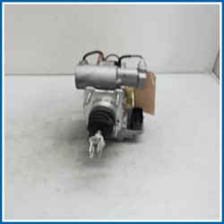 Servofreno c/pompa freno ant. TOYOTA Yaris IV