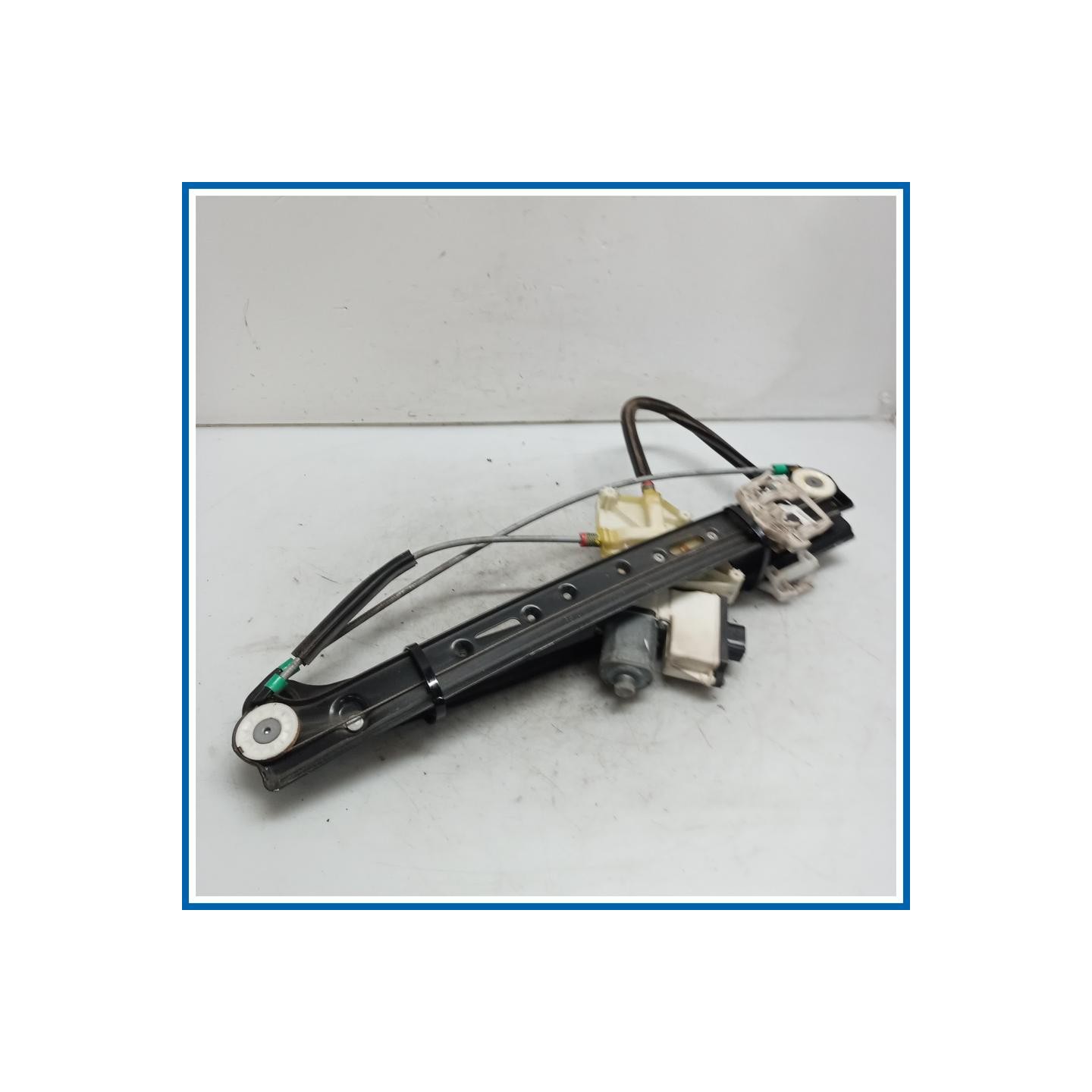 Alzacristallo porta ant. dx. BMW X3 E83