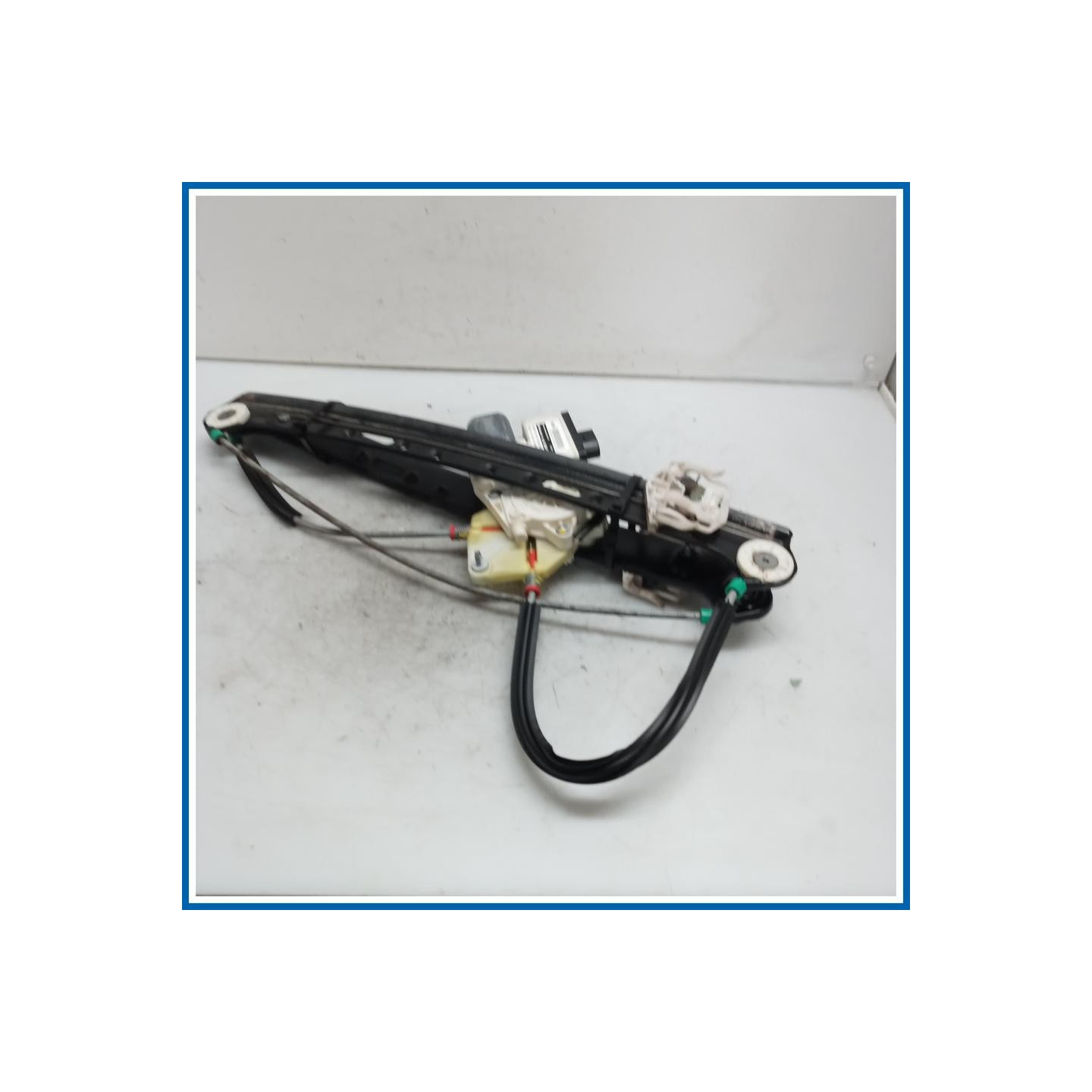 Alzacristallo porta ant. dx. BMW X3 E83